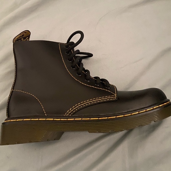 DR.MARTENS 1460 pascal j BOOTS BLACK SIDE ZIPPER sz 2 - Picture 2 of 6